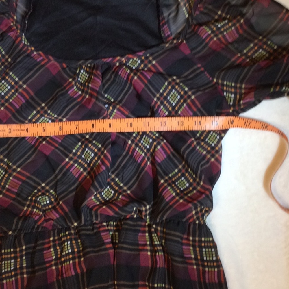 Speechless Plaid midi Dress - Picture 4 of 13